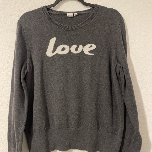 GAP Sweaters - Gap Women's Grey Sweater with 'Love' Design